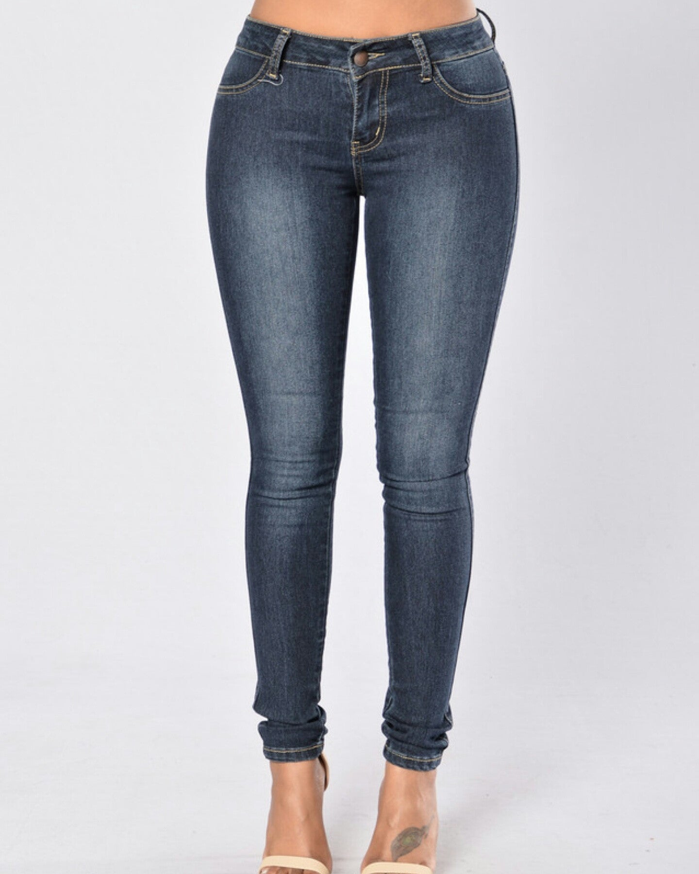 Wear Everywhere Jean - Dark - Bellaroyalties